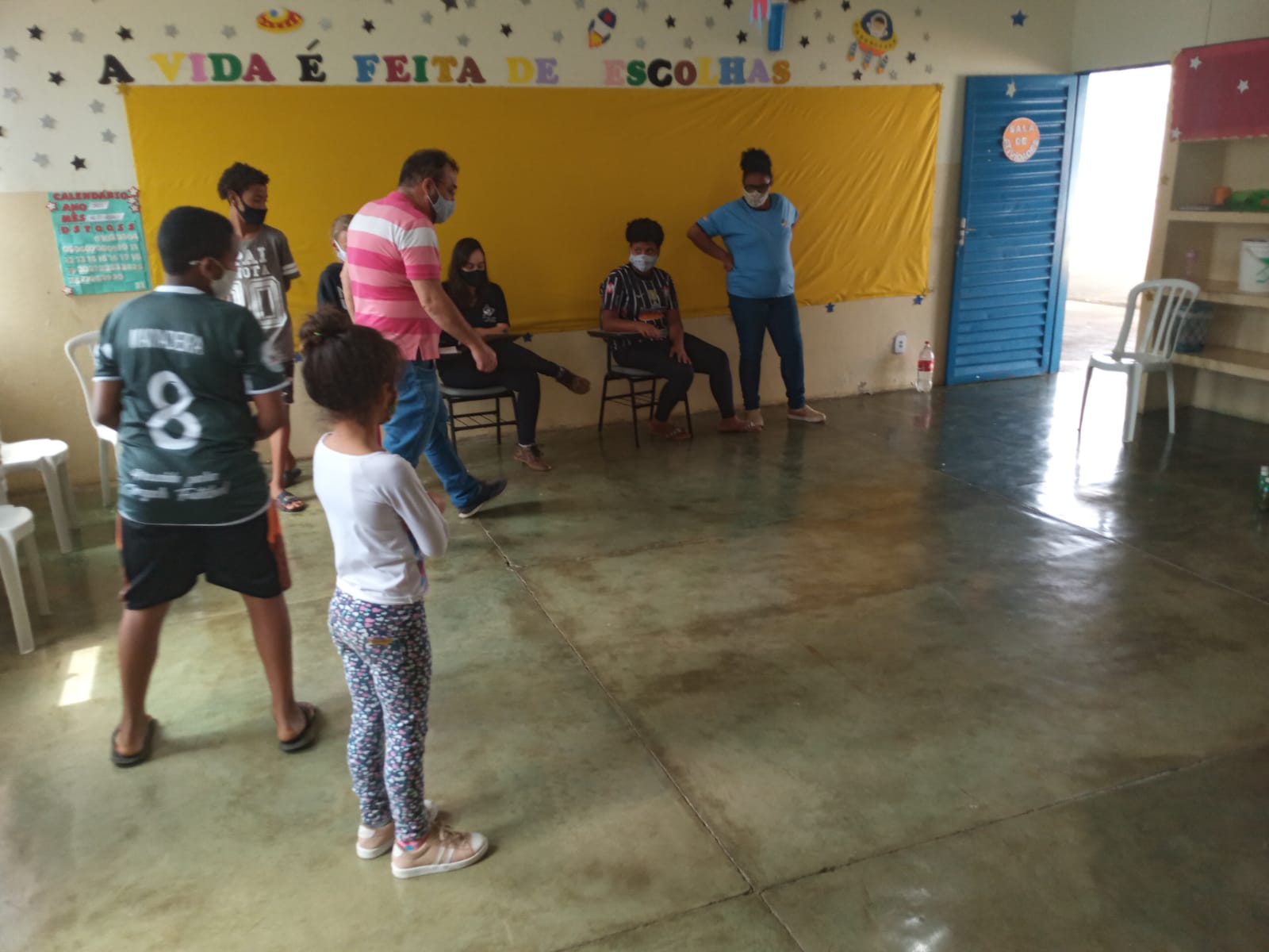 Visita surpresa do Padre Ovídio - SCFV CEC Palmeiras