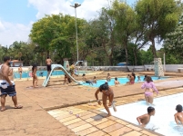 SCFV Paulistano vai ao Clube dos Servidores: muita animação e alegria nas piscinas!